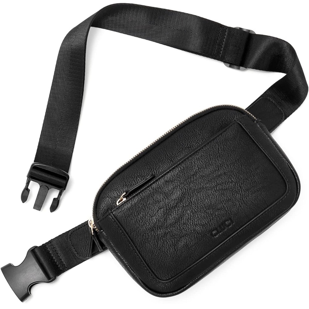 NWT belt bag